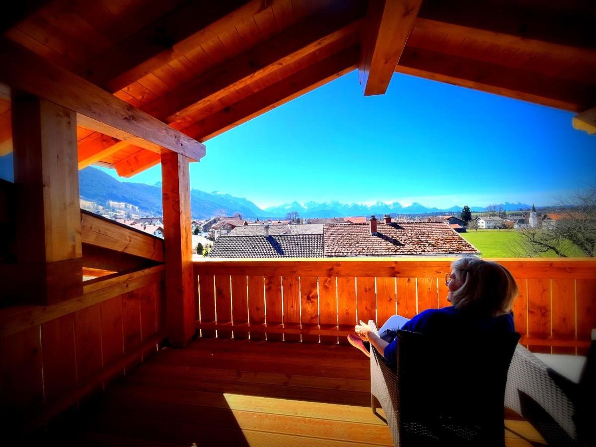 23 Neu Erbaute Ferienwohnung Mit Schloss- Und Panoramablick Halblech Dış mekan fotoğraf